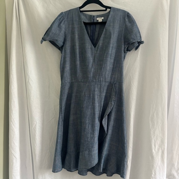 J. Crew Dresses & Skirts - J. Crew Light Denim V-Neck Dress, Size 4